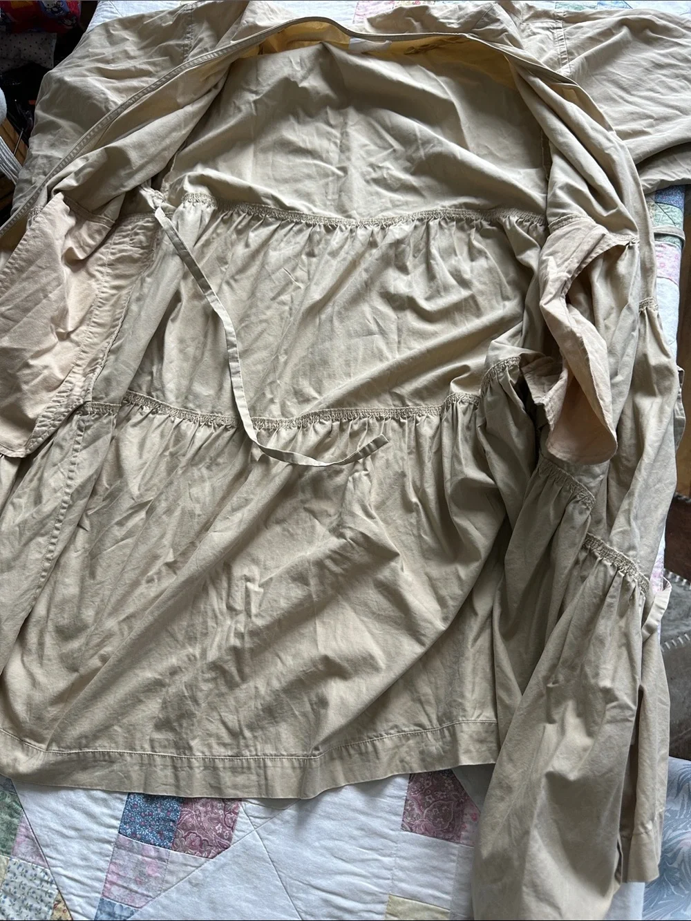 X—COS Beige Tie-Waist Midi Dress with Subtle Puff Sleeve Size M-L - Picture 7 of 16